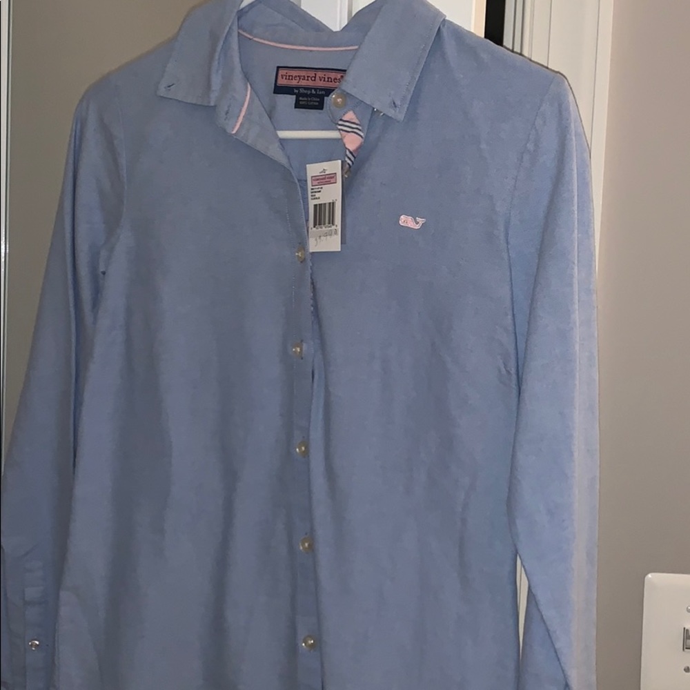 Vineyard Vines button down